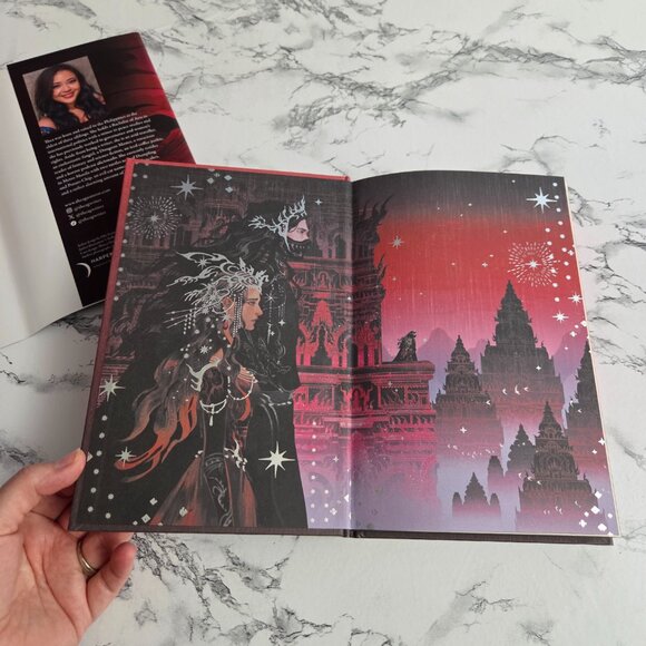 A Monsoon Rising by Thea Guanzon Fairyloot Special Edition - Signed - Picture 4 of 9